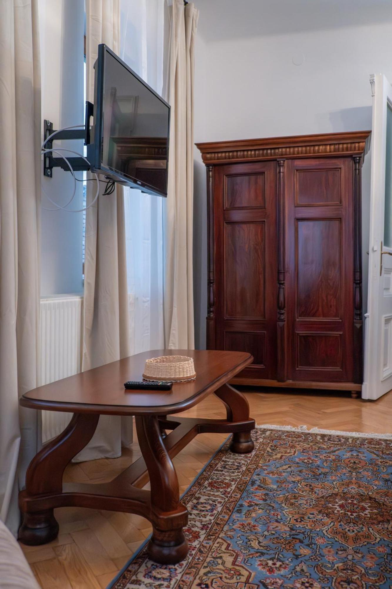 Apartmán Casa Puscariu Brašov Exteriér fotografie