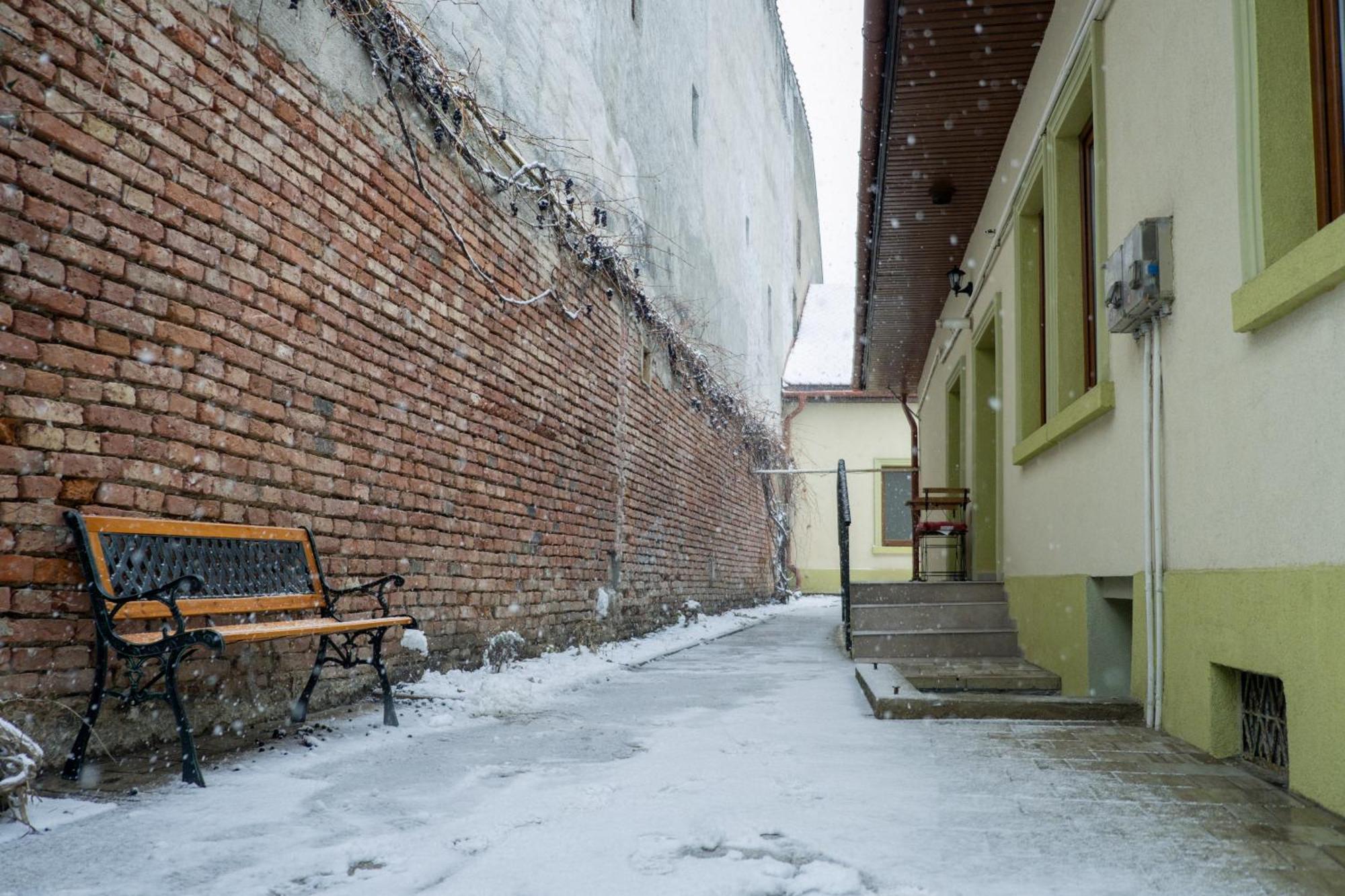 Apartmán Casa Puscariu Brašov Exteriér fotografie